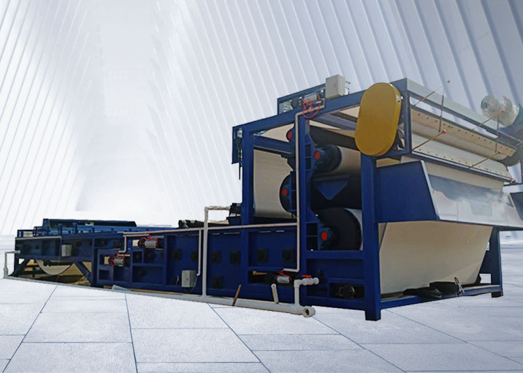 BPF係列(lie)帶(dai)式(shi)壓(ya)濾機(ji)